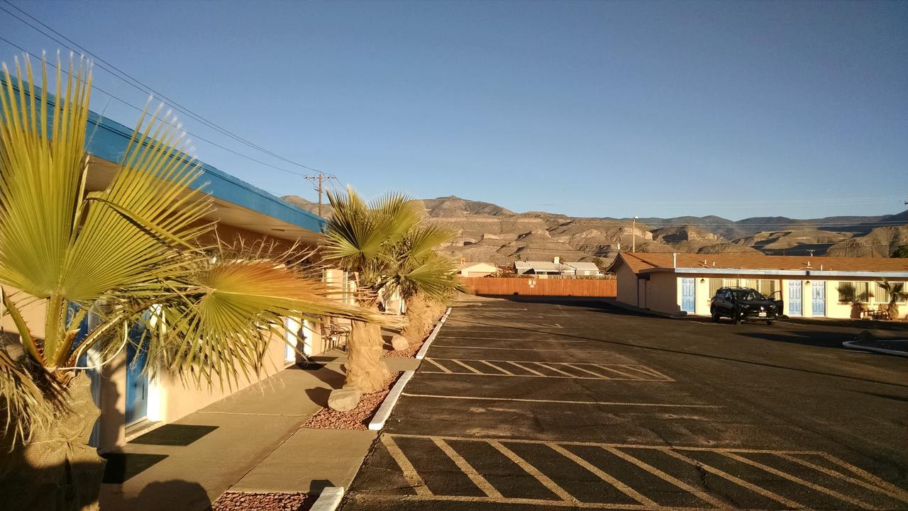 White Sands Motel อลาโมกอร์โด ภายนอก รูปภาพ