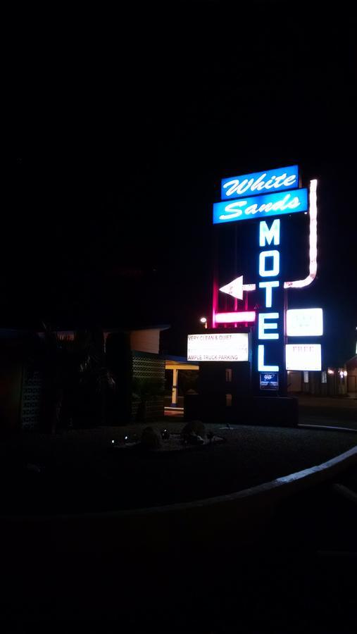 White Sands Motel อลาโมกอร์โด ภายนอก รูปภาพ